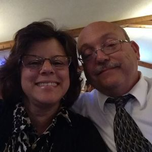 Meet your Posher, Dee